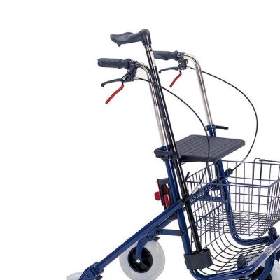 _0012s_0001_andarilho com  4 rodas 2